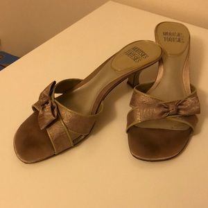 Mootsies Tooties kitten heeled shoes size 9